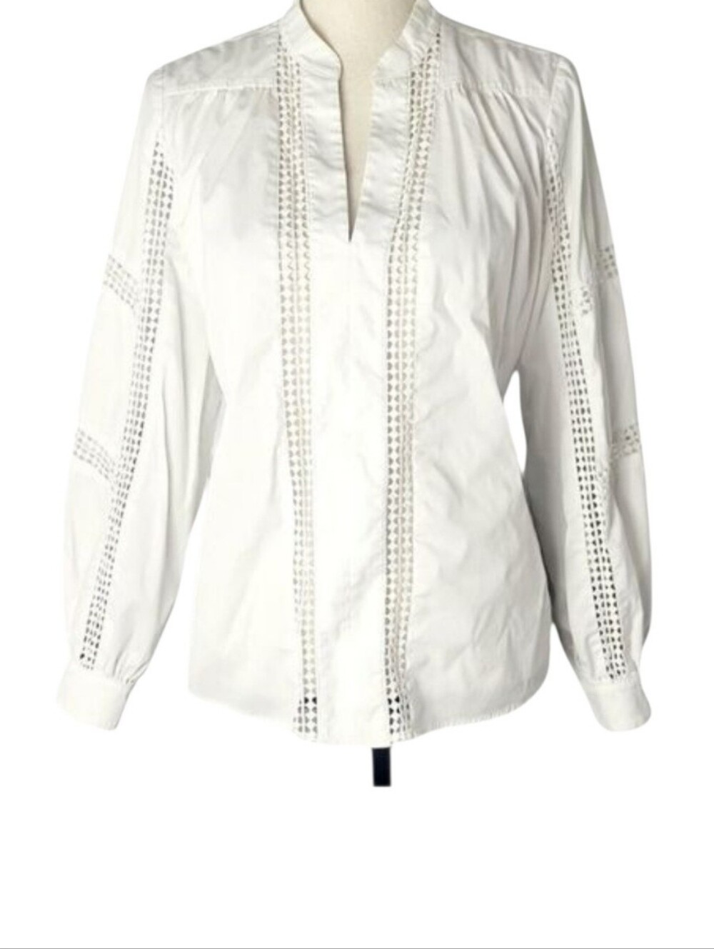 White House Black Market White Eyelet Trim Blouse Medium - Picture 3 of 9